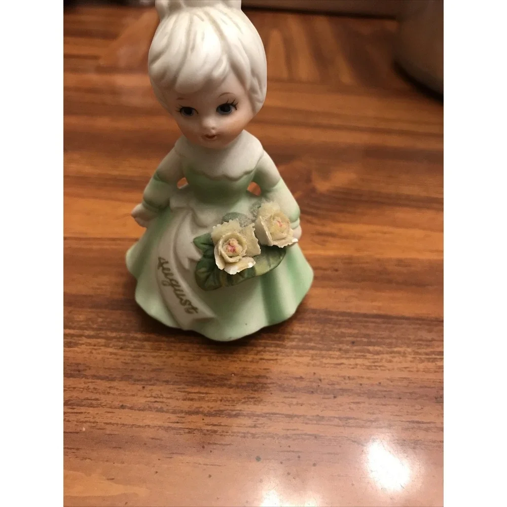 Vintage Lefton‎ August Birthday Green Girl figurine 4 1/4